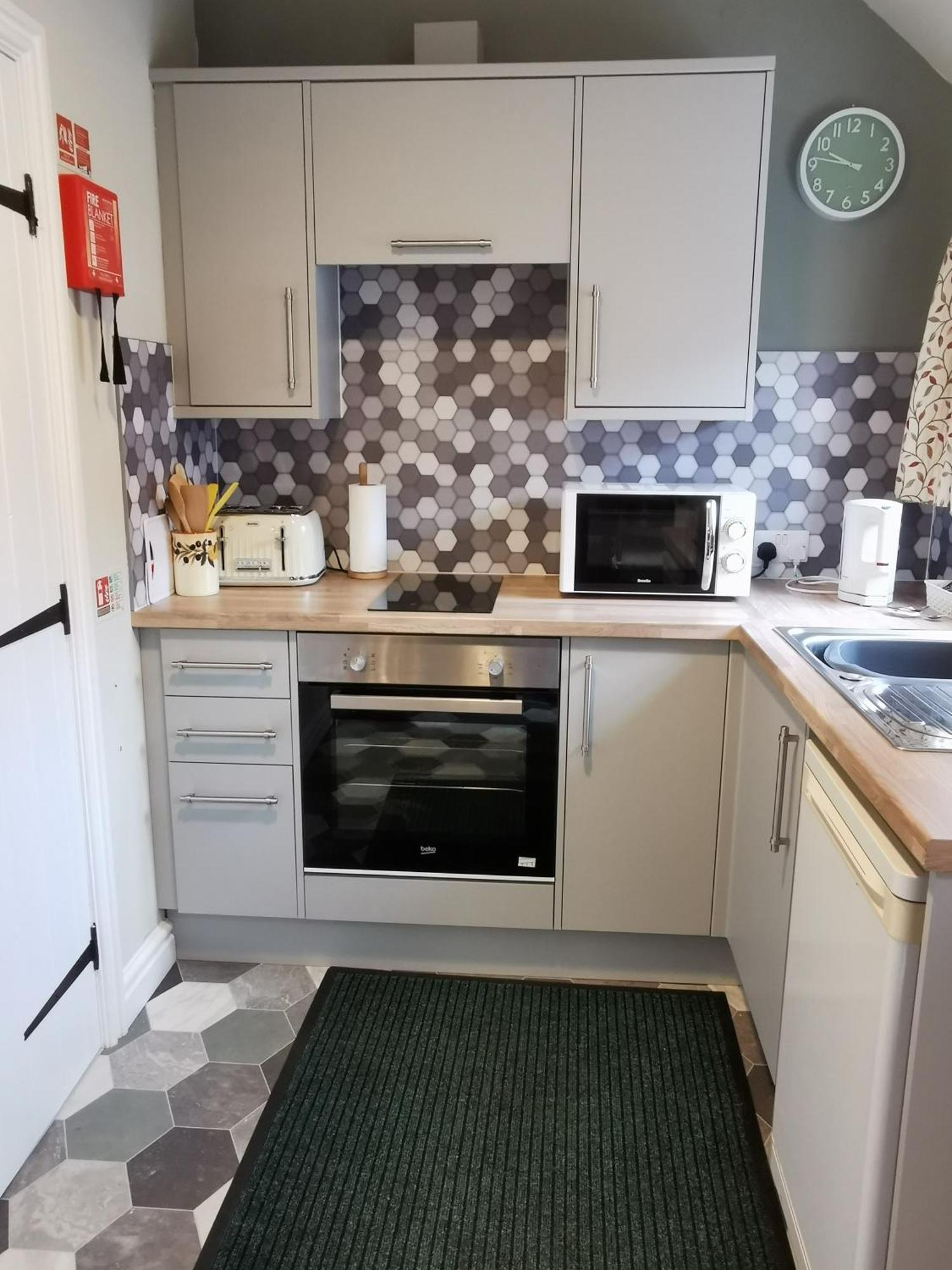 Black Swan Guest House Marton  Екстер'єр фото