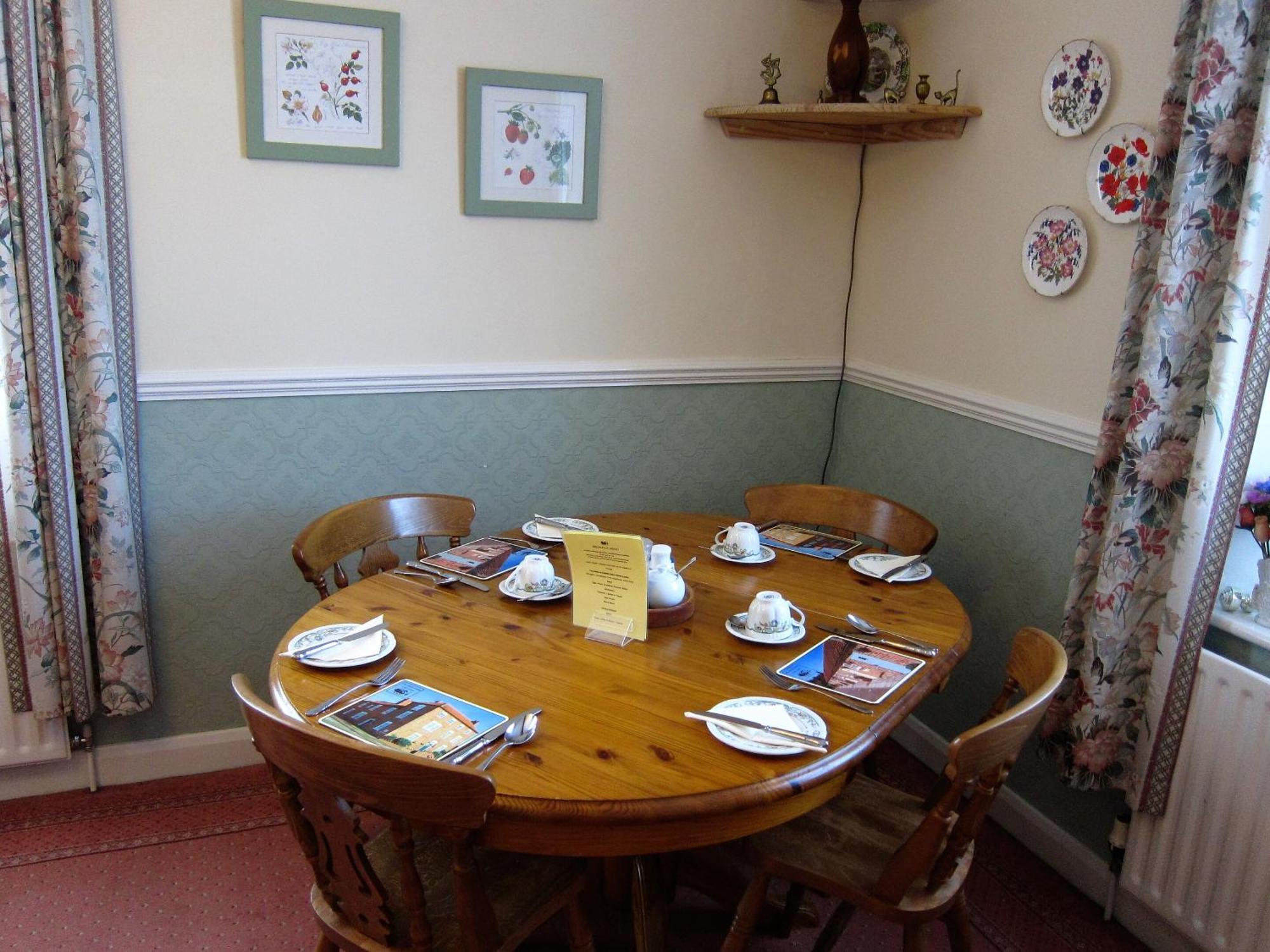 Black Swan Guest House Marton  Екстер'єр фото